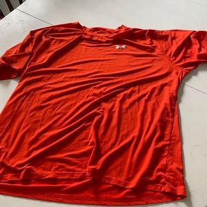 2XL Under Armour heat gear shirt
